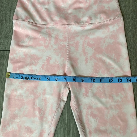 All Fenix Blush Tie Dye 7/8 Leggings Size Small - Picture 5 of 12